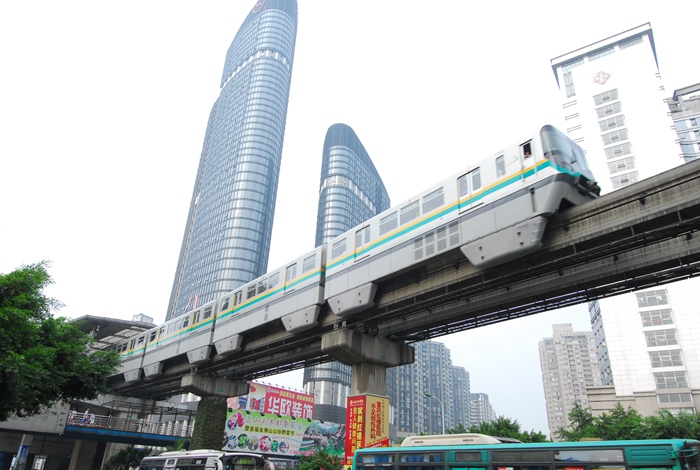 国家重点工程———重庆高架轻轨